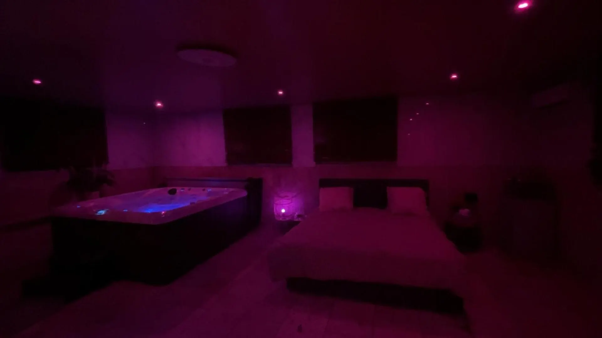 Jacuzzi Lounge Spa 84 Avignon